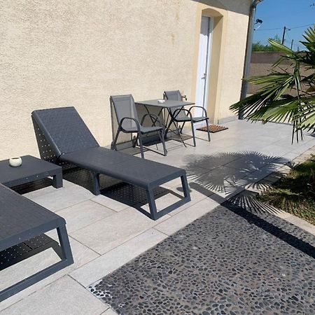 Studio Independant Avec Piscine Et Jardin L'Abergement-Sainte-Colombe Экстерьер фото